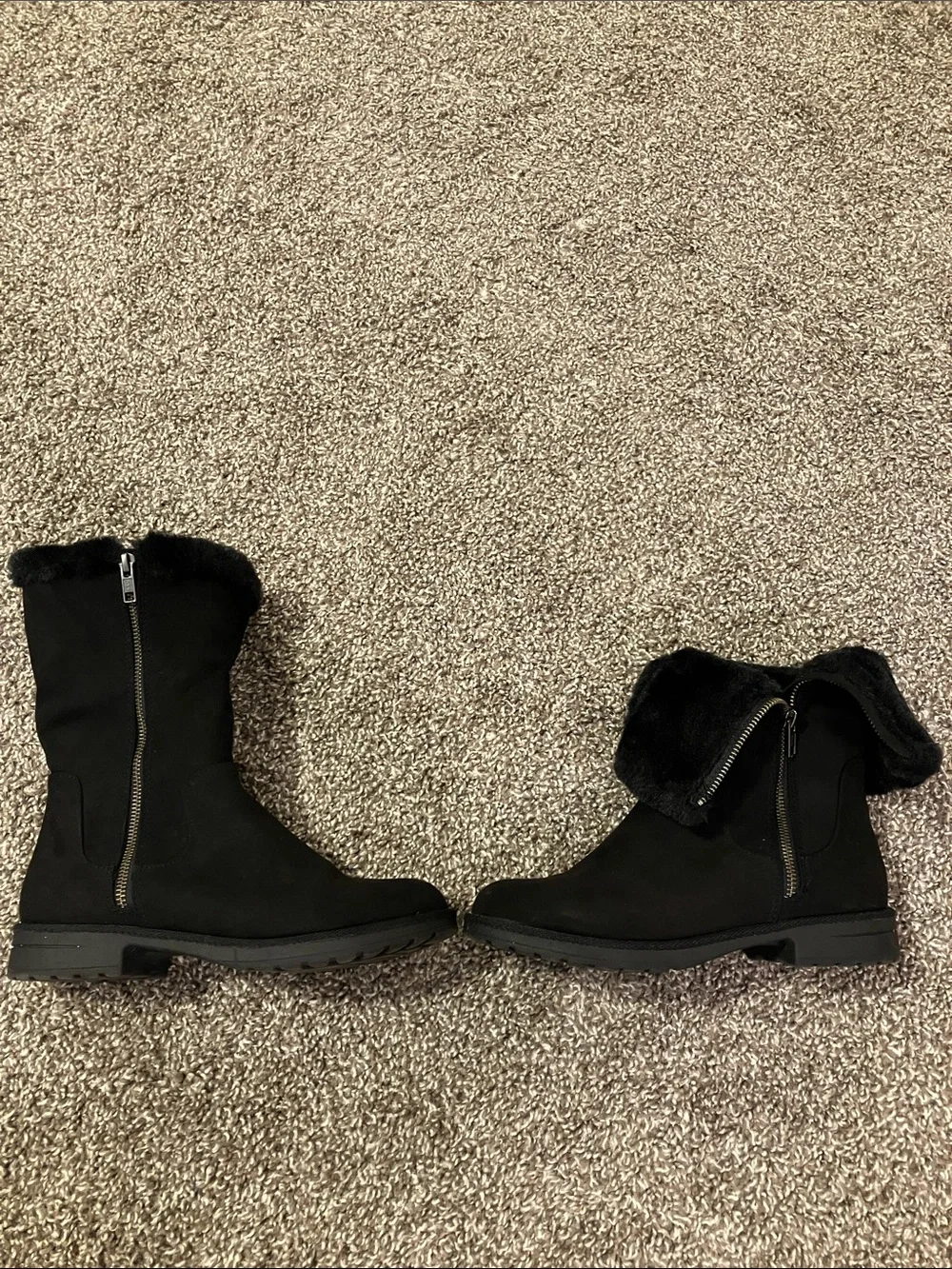 Old Navy Black Suede with Faux Fur Cuff Ankle Boots - Picture 4 of 6